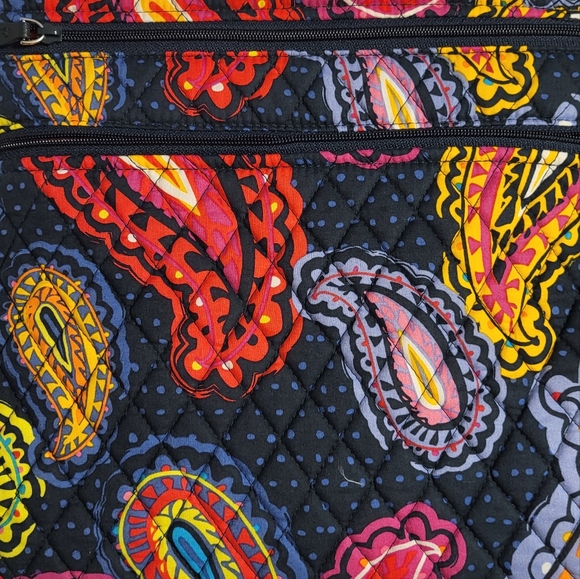 Vera Bradley Crossbody Purse - Picture 3 of 6